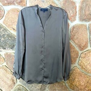 Jones New York silver grey Signature Blouse